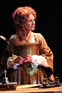 Lorraine Bahr as Elizabeth